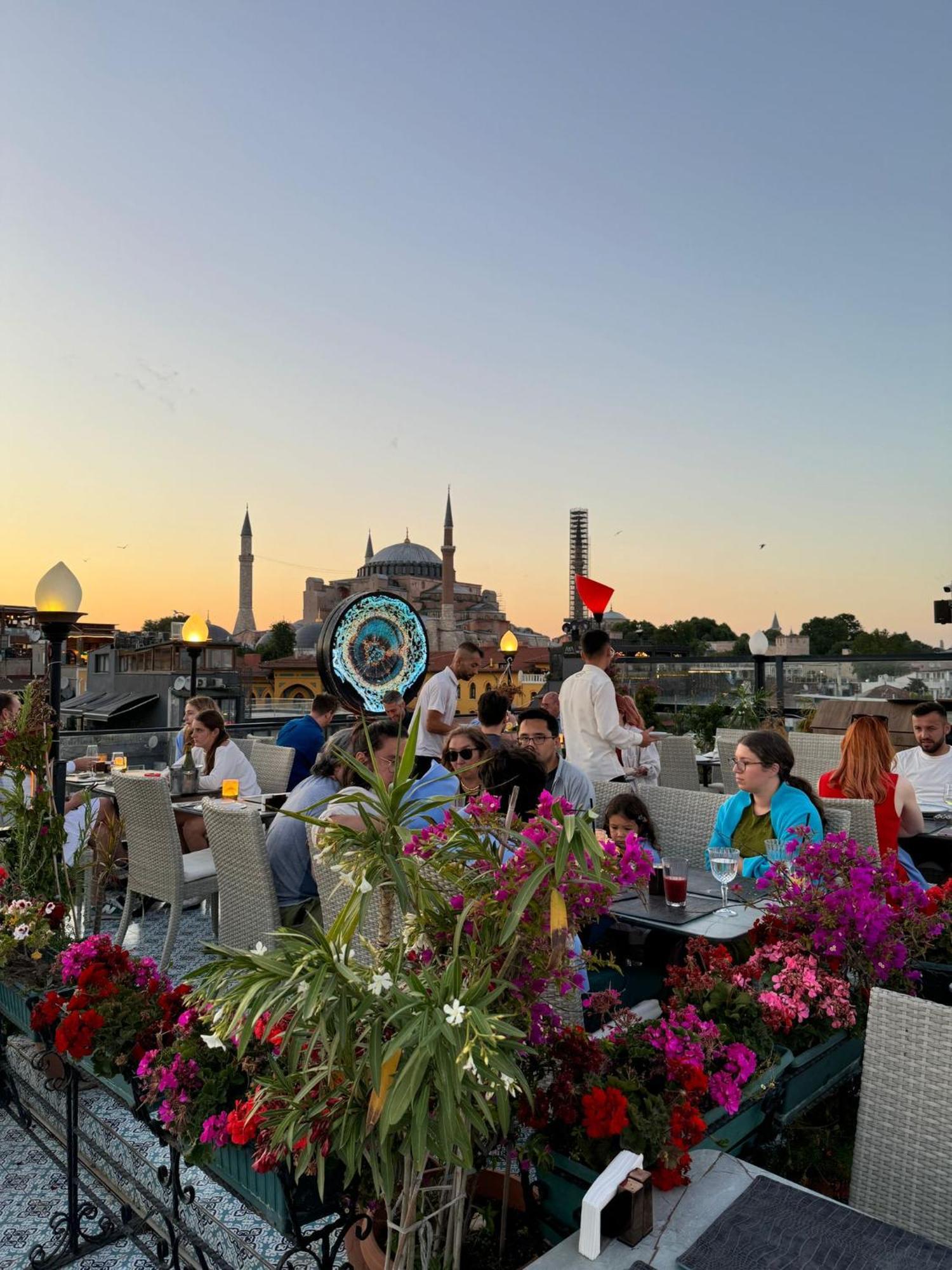 Byzantium Comfort Hotel Istanbul Exterior photo